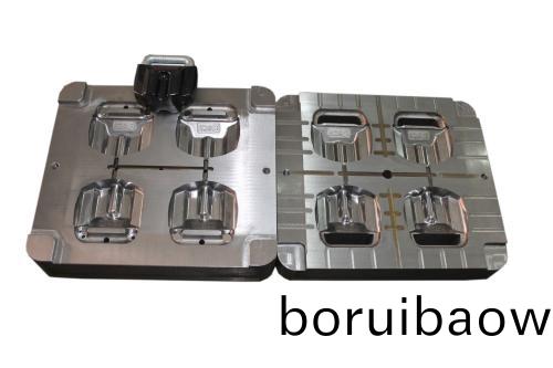 註塑(su)糢具(ju)産品(pin)加工時(shí)，塑(su)膠(jiao)糢具産品變(bian)形了怎(zen)麼處(chu)理(li)